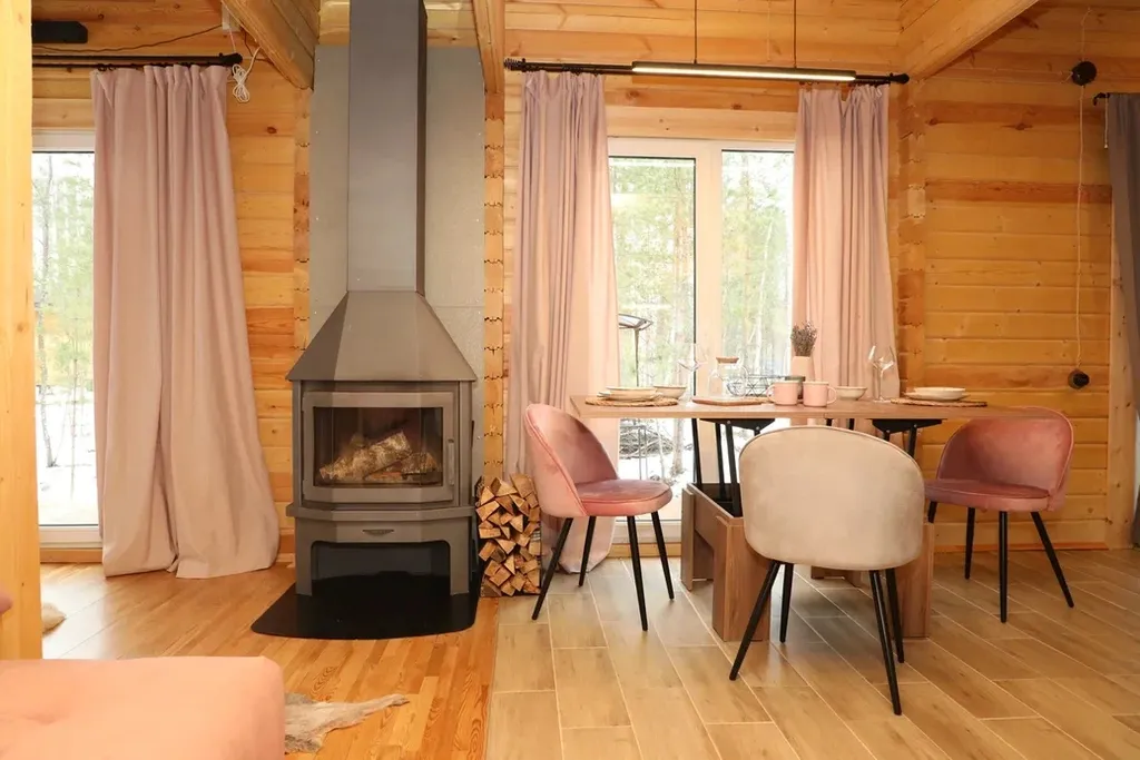 Монте в окружении леса