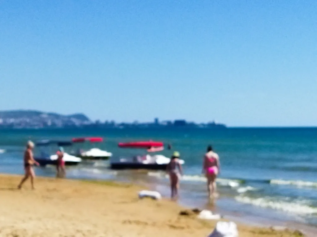 Дачный участок рядом с морем