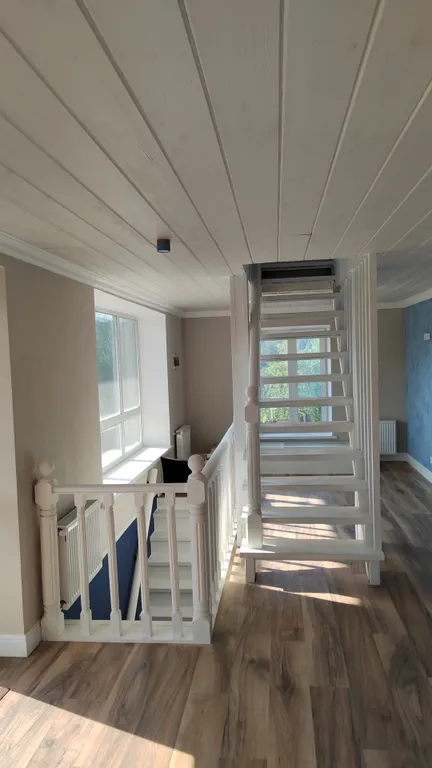 Дом коттедж с дизайнерским ремонтом