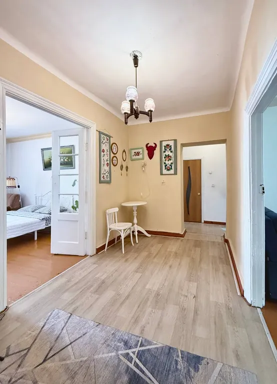 Ретро-трешка в центре города