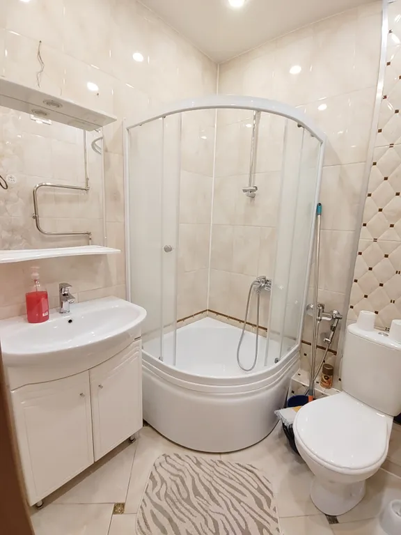 Квартира с панорамным видом на ангару