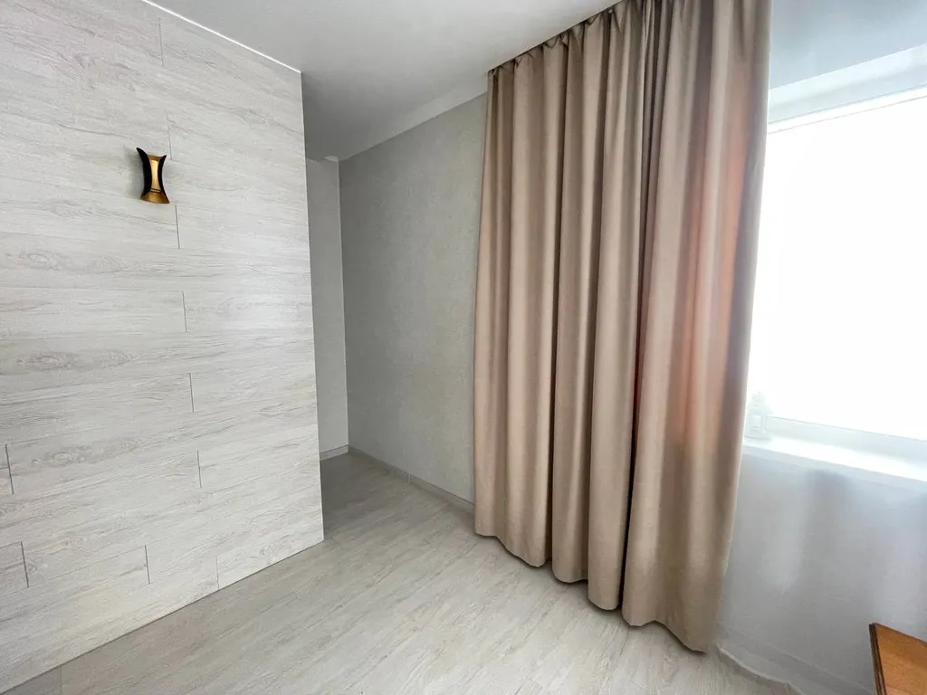 Уютный двухэтажный дом в черте города для отдыха и работы