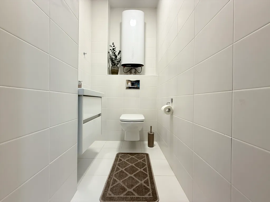 Двушка на 7 человек у нового ЛДС Сибирь-арена