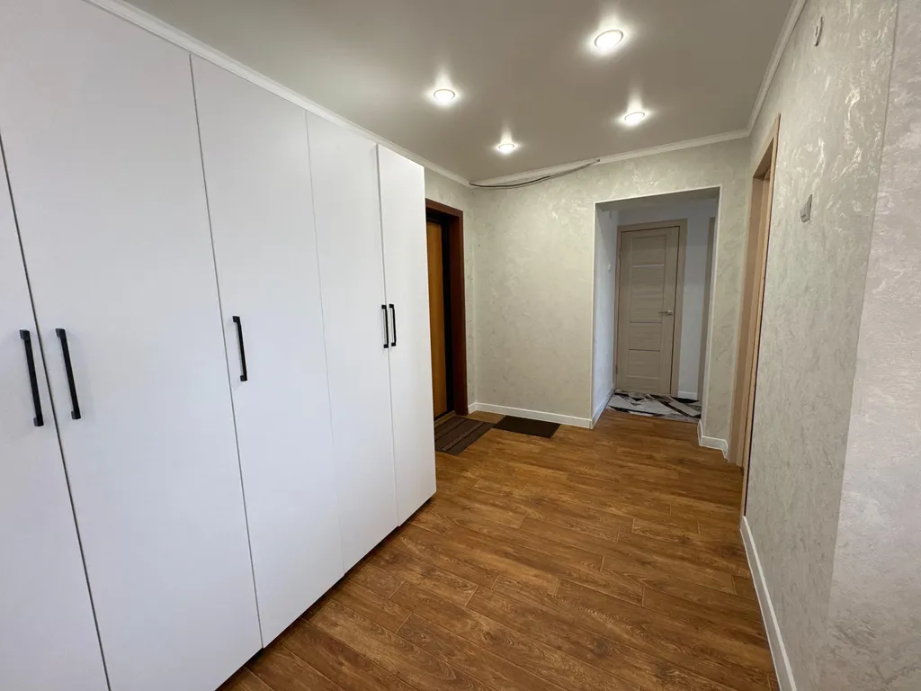 Двухкомнатная квартира рядом с набережной города