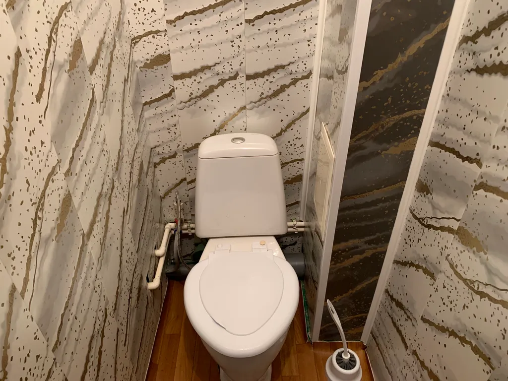 Квартира Квартира недалёко от онкодиспансера с видом во двор — Красноярск