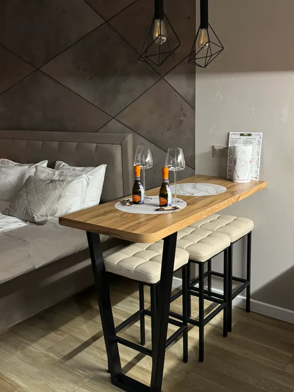 Стильные апартаменты с балконом