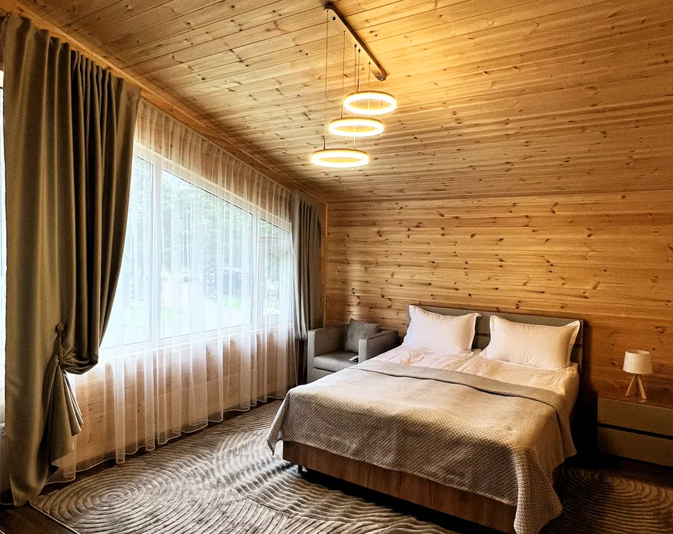 Просторный коттедж с тремя спальнями — аренда посуточно в Архыз