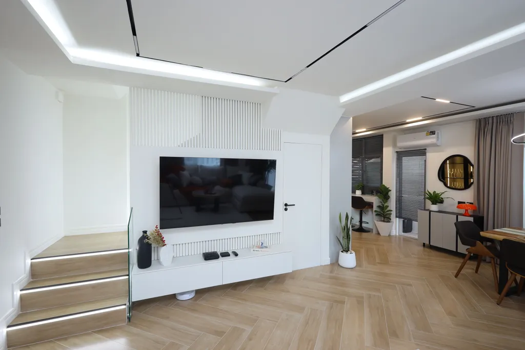 Новая luxury-вилла с шикарным панорамным бассейном