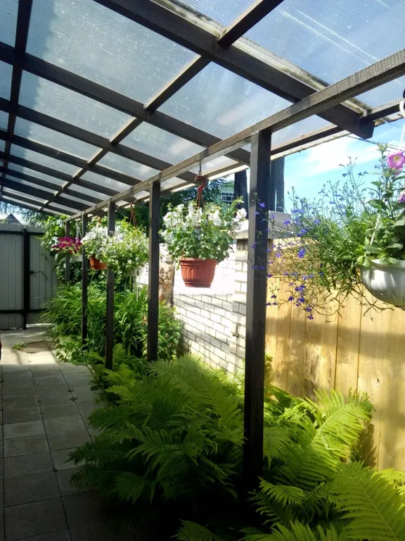 Часть жилого дома с отдельным входом