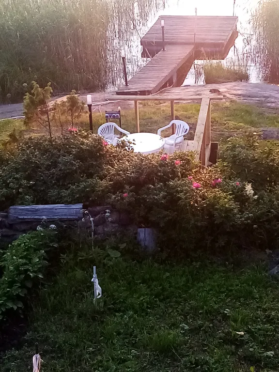 Домик с отдельным входом и красивым видом из окна со всеми удобствами