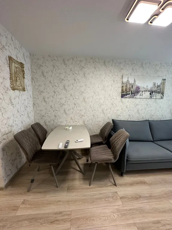 Квартира с новым ремонтом и видом на море