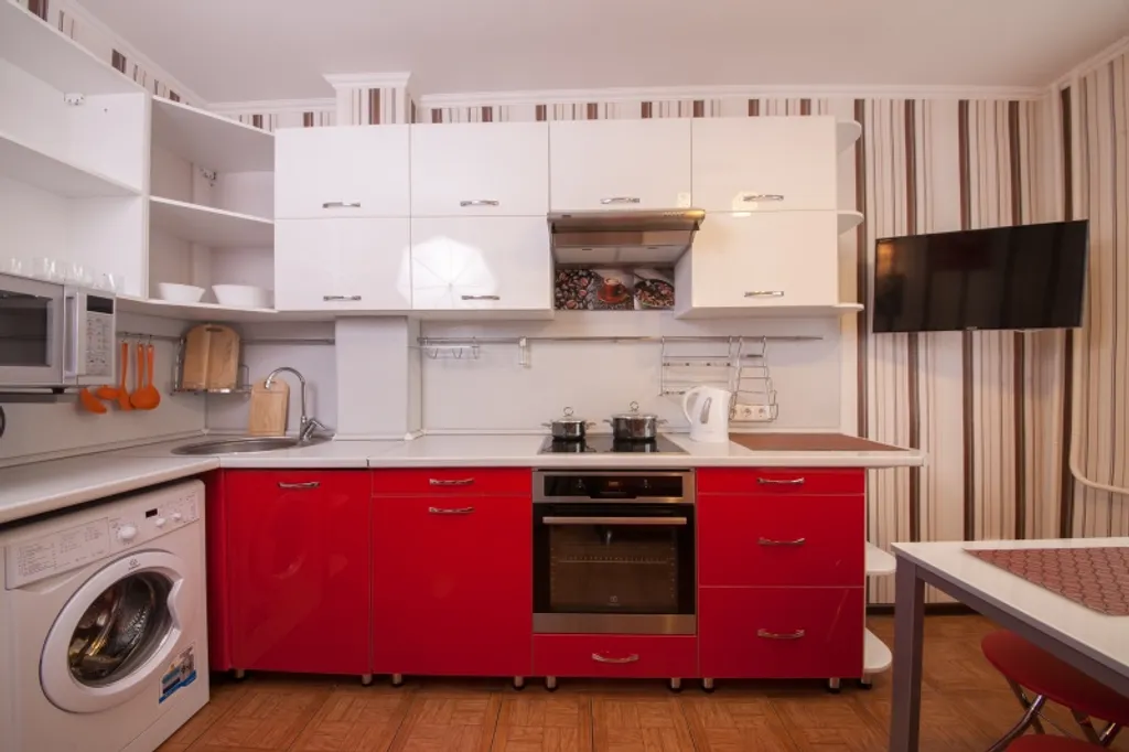 Квартира Квартира Уютная 3х-комнатная на Взлетке — Красноярск