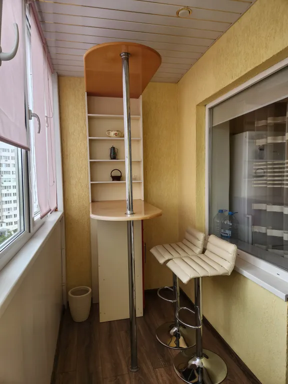 Уютная современная квартира в центре района Харгора