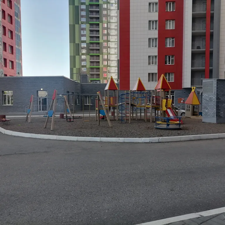Квартира Просторная квартира недалеко от метро — Казань