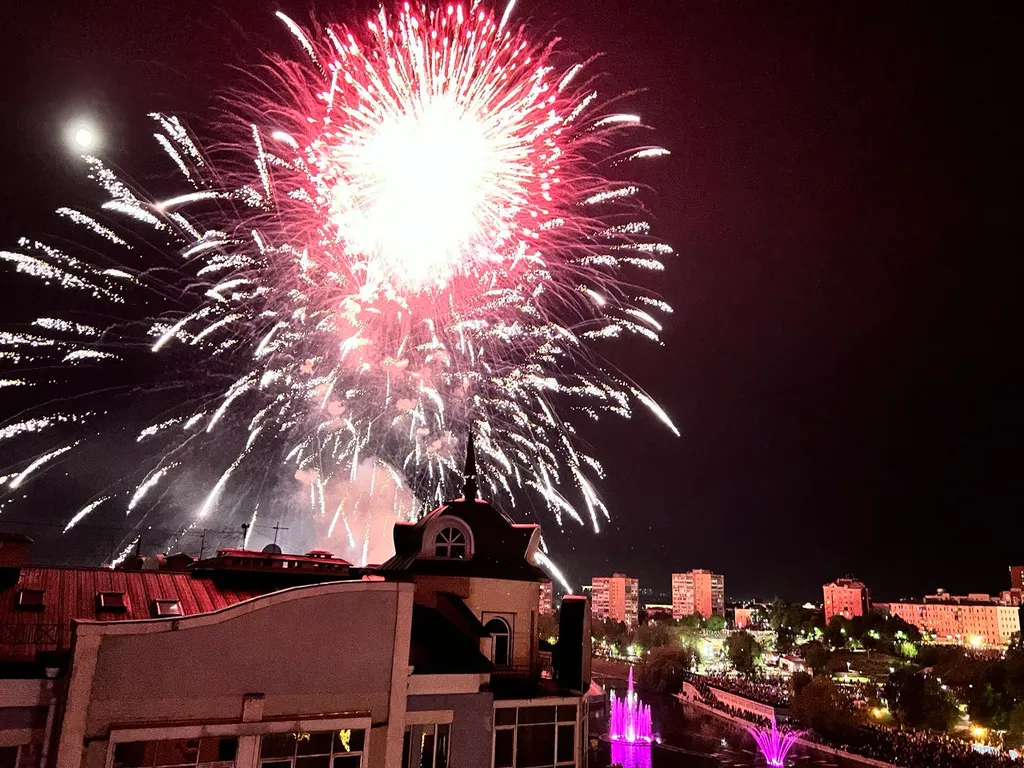 Новый дом на набережной отличный вид