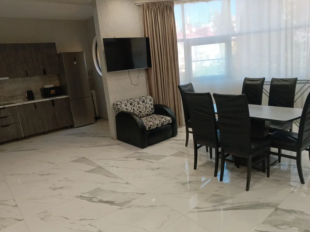 Квартира Апартаменты в центре города номер 6 — Лазаревское