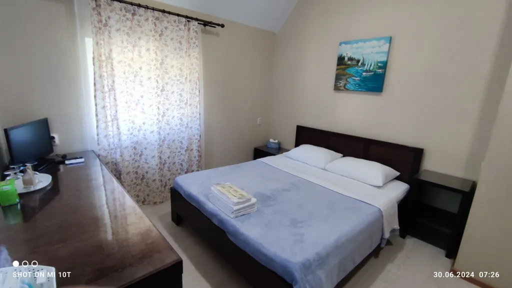 Коттедж Домик у реки — Сочи