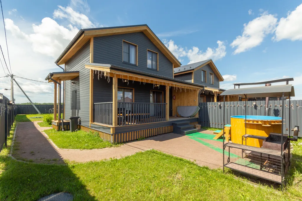 Коттедж с баней и горячей купелью