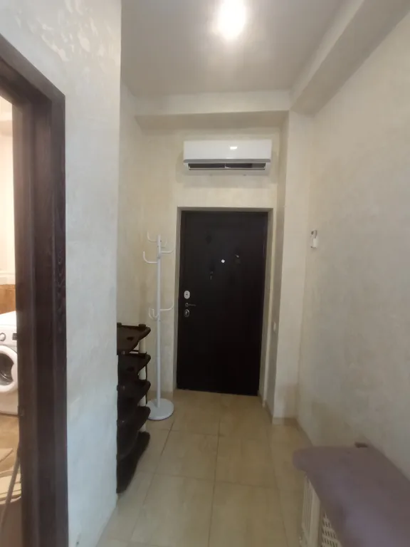 Двухкомнатная квартира с отдельной спальней 2.1