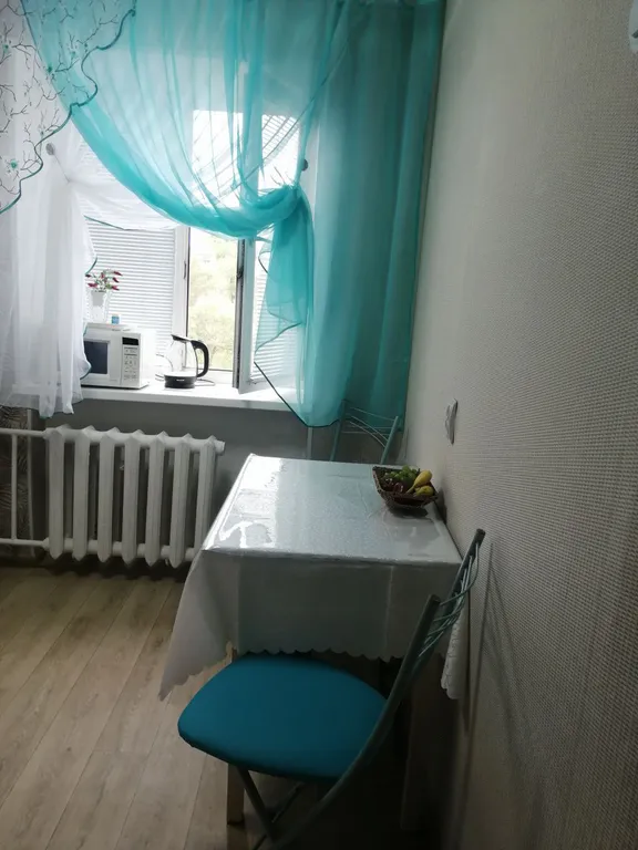 Квартира в спальном районе рядом с бассейном