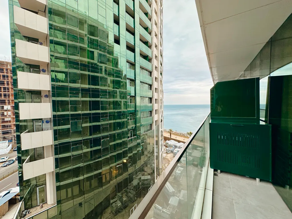 Апартаменты на берегу моря с отдельной спальней