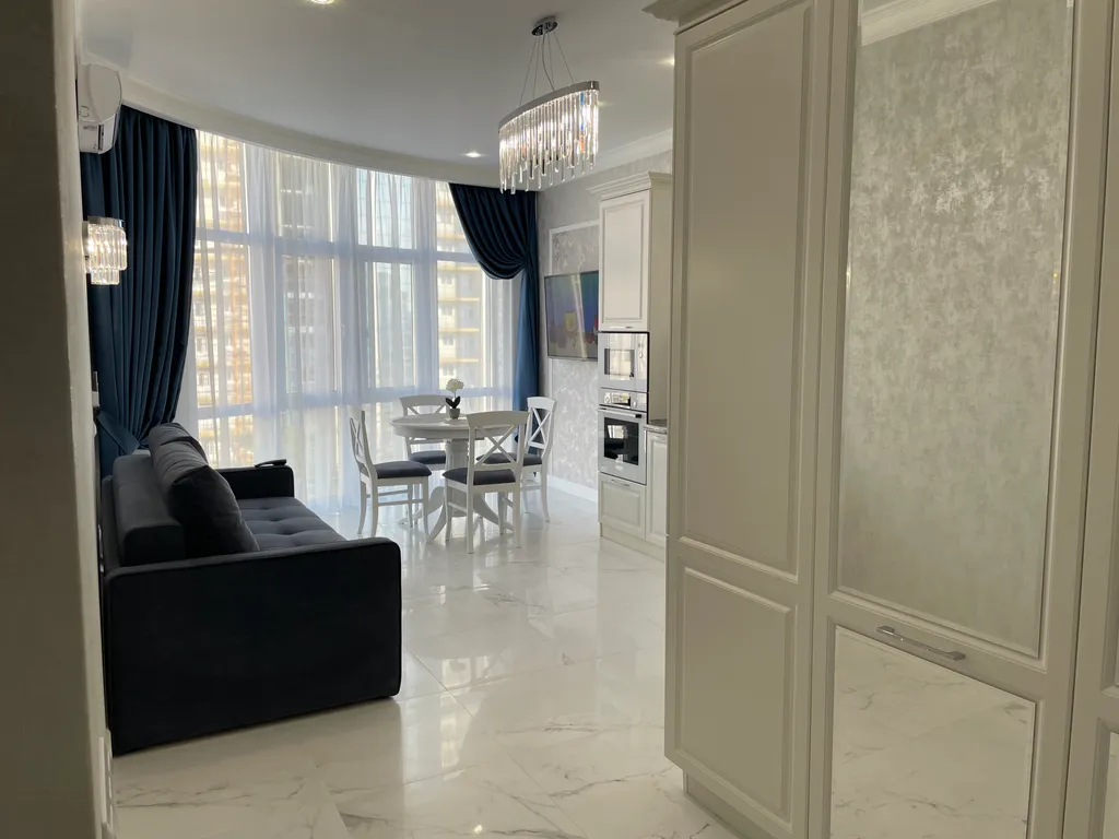 Апартамент с видом на море