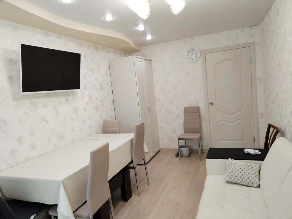 Уютная квартира, 2 остановки метро до центра, в тихой парковой зоне