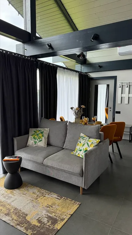 Лимонный домик в Загородном клубе у Плещеева озера