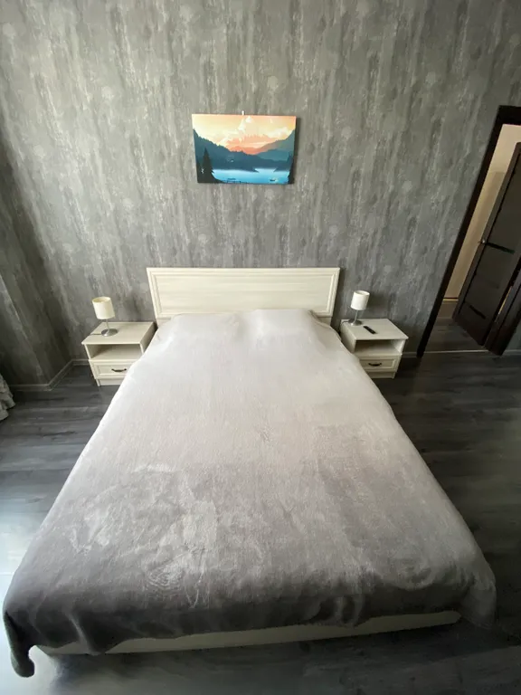 Тёплая уютная 2-х комнатная квартира с евроремонтом