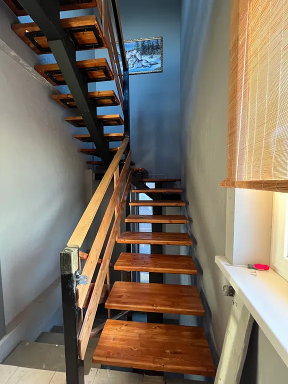 Домик на реке Волга