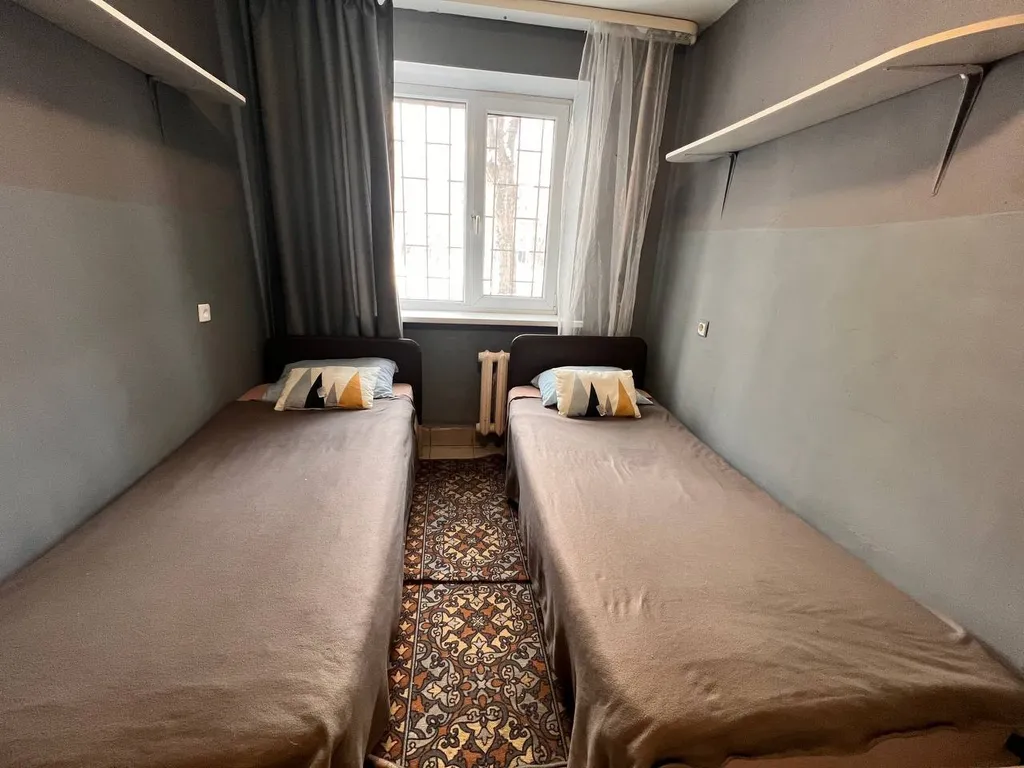 Мини - студия  эконом в центре  города