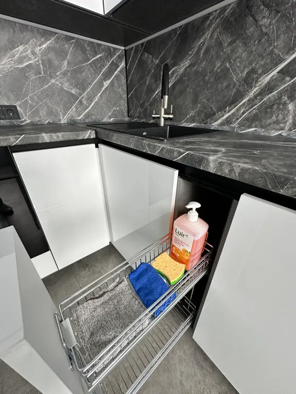 3-комнатная квартира в 500 метрах до моря