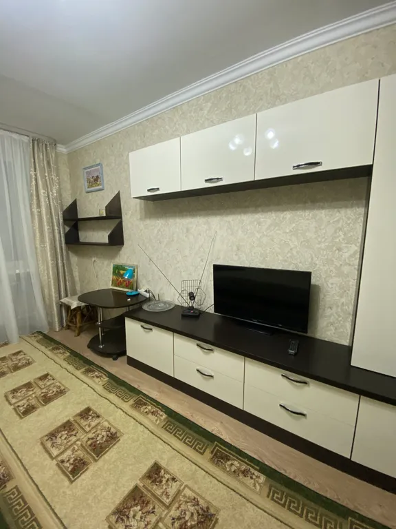 Светлая комната в гостевой квартире