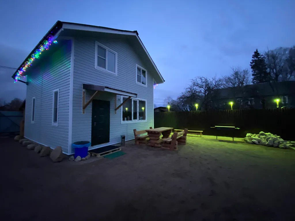 Коттедж с баней на дровах