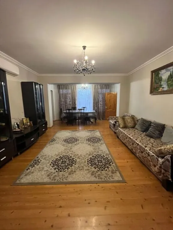 4-комнатный Дом