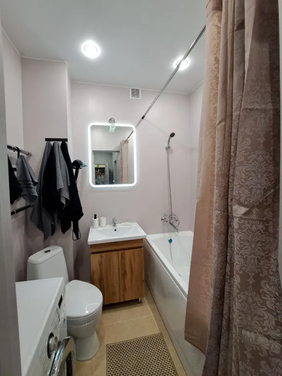 Нoвая уютная квaртиpa в малоэтажном комплексе, с закрытой территорией