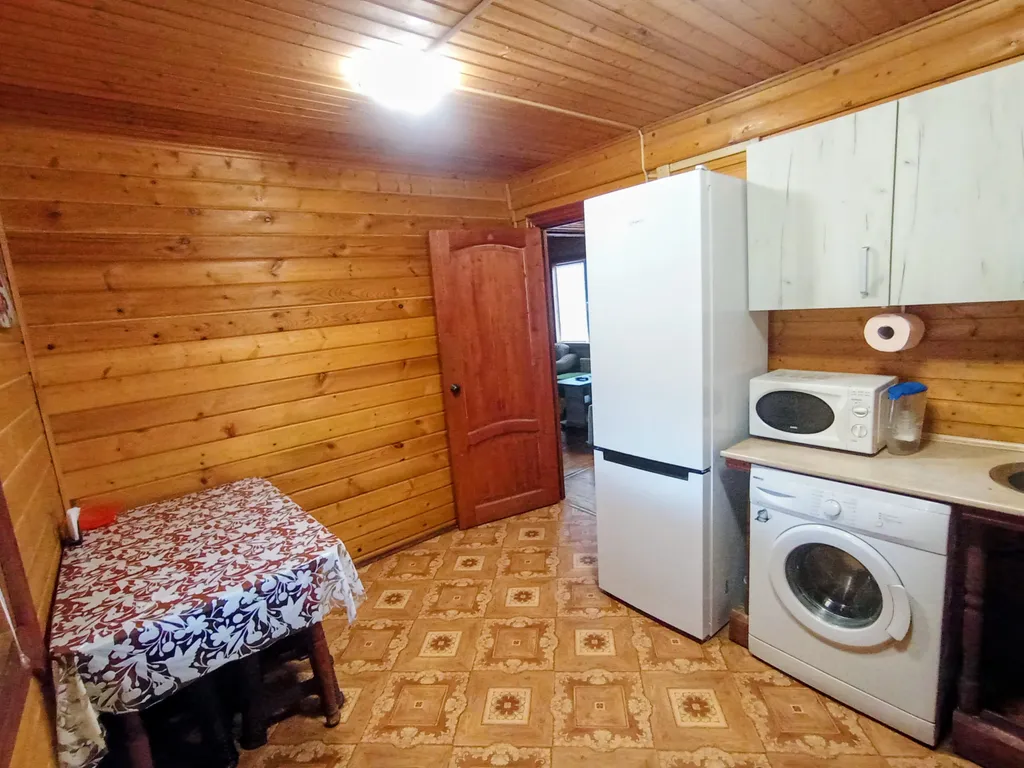 Коттедж Уютный дом в черте города с мангалом и огромной парковкой! — Краснодар