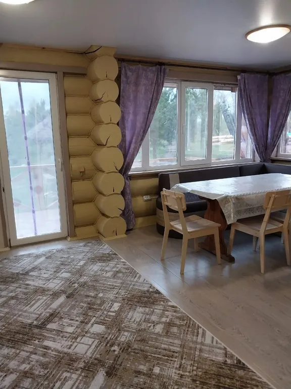 Благоустроенный стильный дом на 1 линии о.Селигер