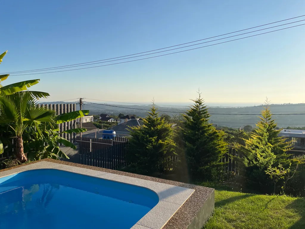 Вдали от суеты с закатом наедине