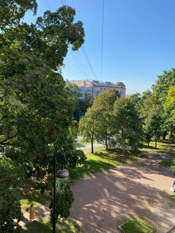 Квартира у метро