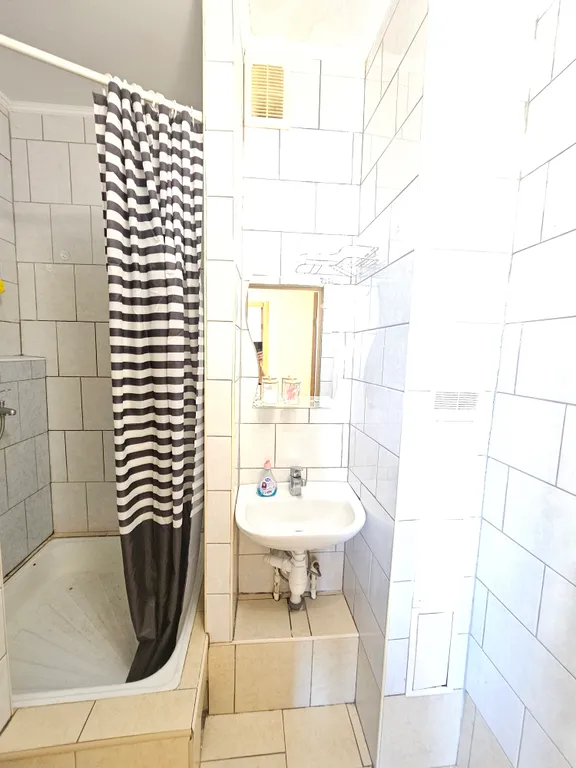 Большая просторная квартира с двумя балконами.