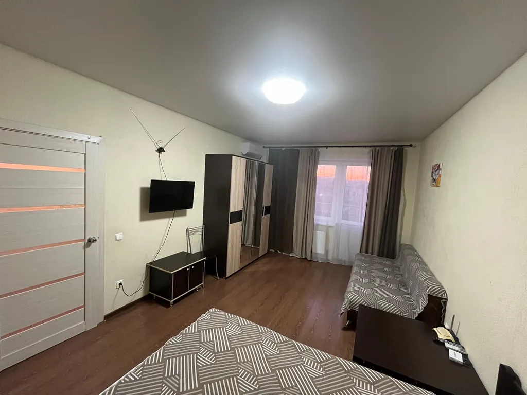 Квартира Квартира Уютная чистенькая квартирка в тихом месте — Цемдолина