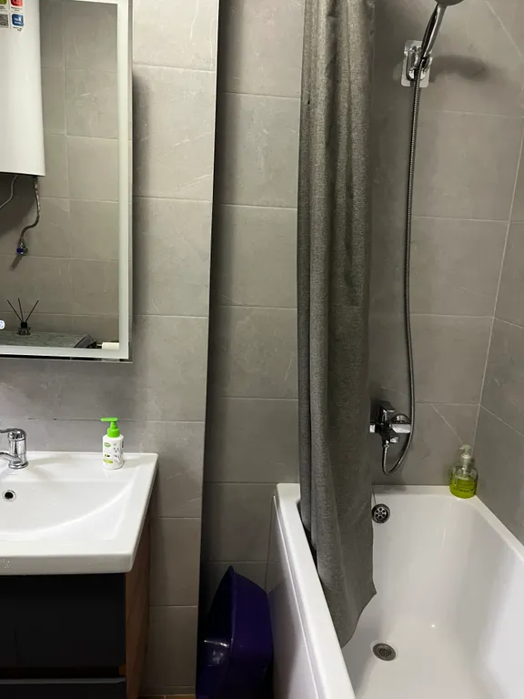 Уютная квартира в центре города рядом с набережной реки Томи