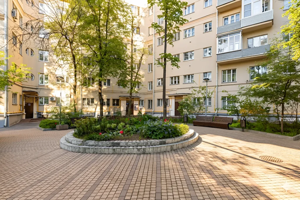 Квартира Квартира Уютная студия в центре в 3 минутах от метро Курская — Москва