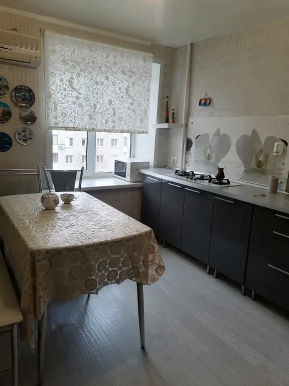 Двушка на набережной