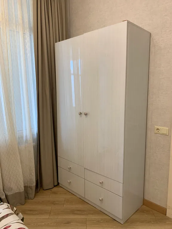 Трёхкомнатная квартира с 2 отдельными спальнями в самом центре тбилиси