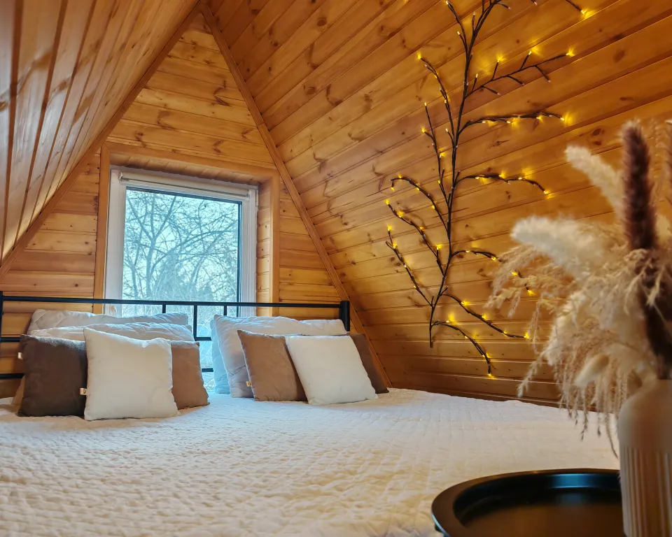 Дом с баней и бассейном