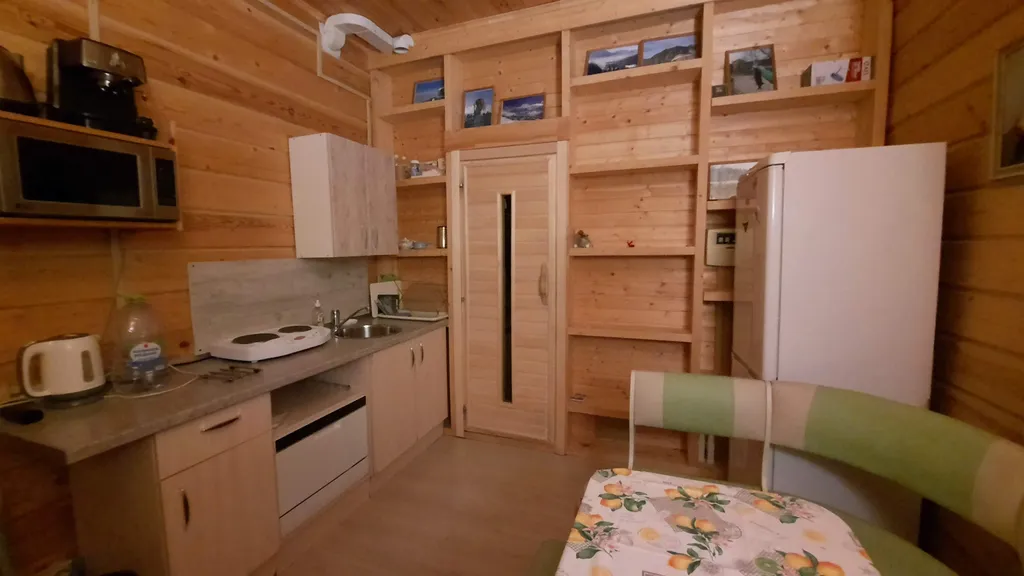 Коттедж Васнецово-озеро, дом на берегу озера у леса в Подоосковье — Ваньково