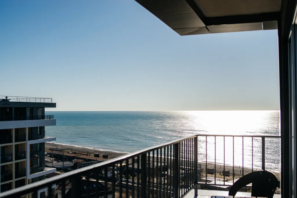 Шикарный апартамент с обзорным видом на море