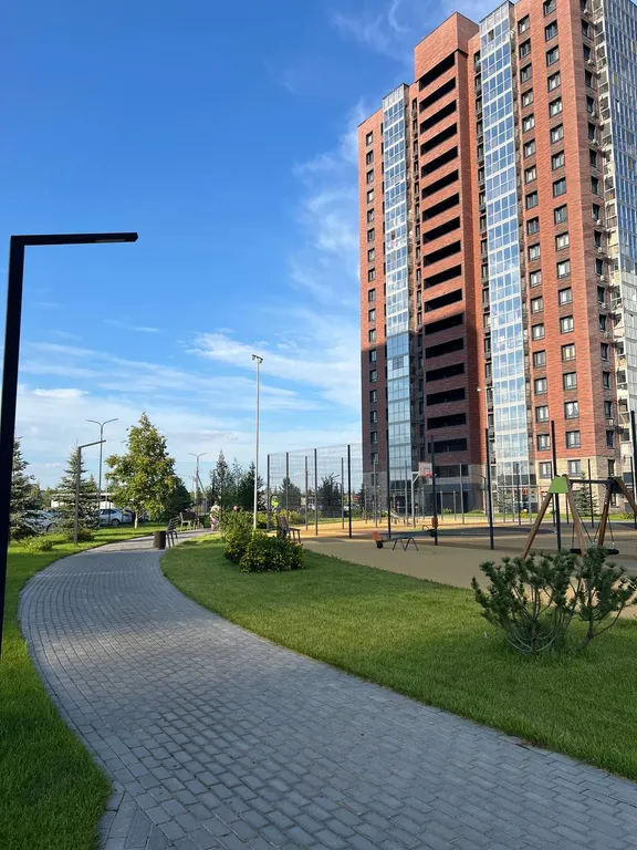 Уютная, новая, чистая квартира в жилом комплексе Южный парк — аренда посуточно в Усады